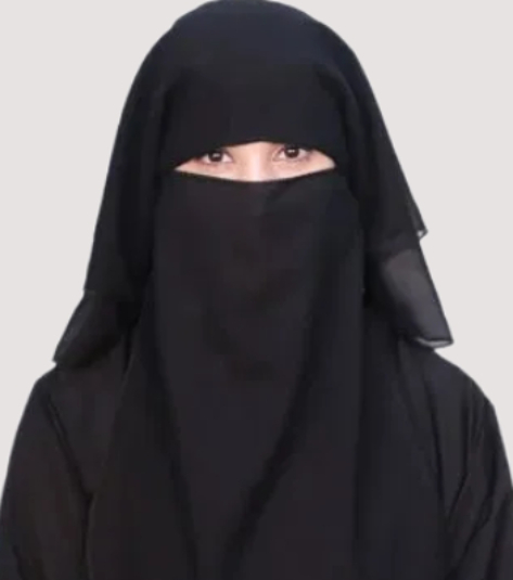 Female Online Quran Teacher Qaria Nisa – Senior Islamic Studies Instructor at Islamic Literacy